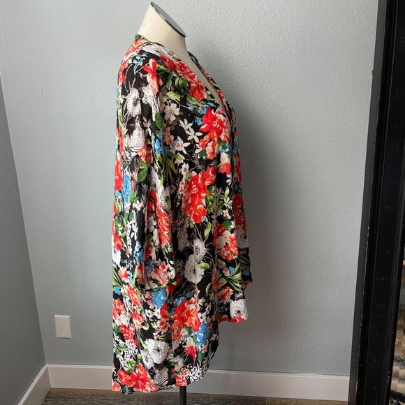 Black/Red/Multi,-Floral, Kimono ,Umgee Brand, 2X - Picture 6 of 6